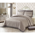 Luxury jacquard quilt bedding comforter set